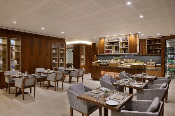 Riyadh Diplomatic Quarter - Marriott Executive Apartments image 8